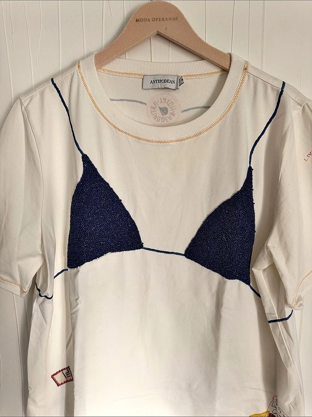 Antipodean Vacay All Day Classic Tee Short Sleeve Top White & Blue Medium
